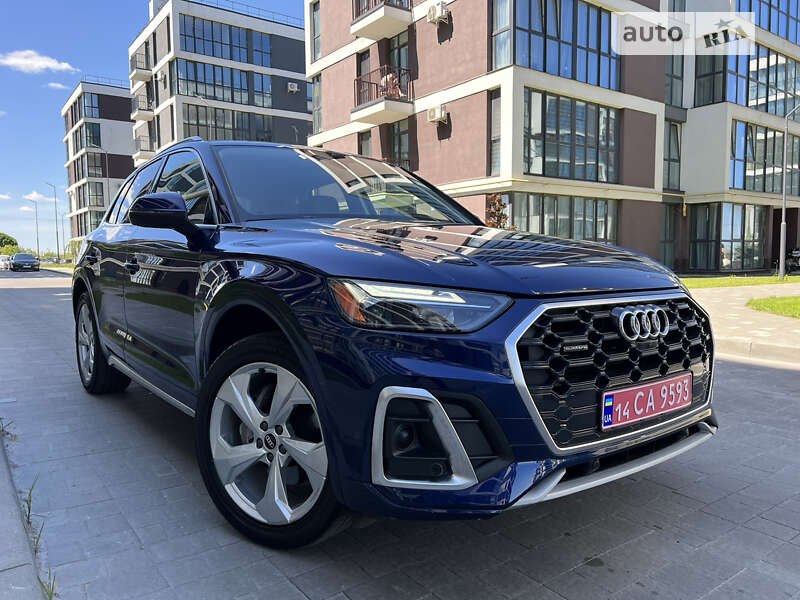 Внедорожник / Кроссовер Audi Q5 2021 в Львове