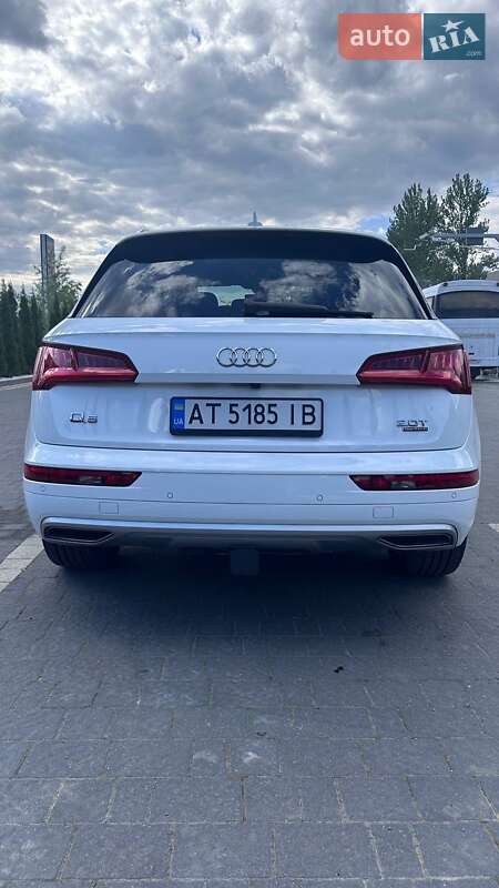 Внедорожник / Кроссовер Audi Q5 2018 в Ивано-Франковске фото 6 Внедорожник / Кроссовер Audi Q5 2018 в Ивано-Франковске