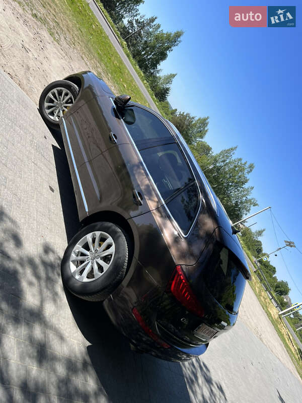 Внедорожник / Кроссовер Audi Q5 2015 в Владимире