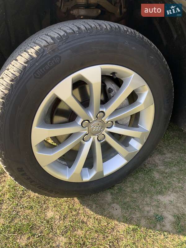 Внедорожник / Кроссовер Audi Q5 2014 в Яремче