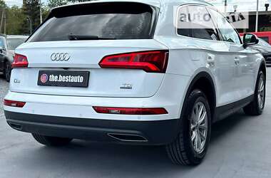 Внедорожник / Кроссовер Audi Q5 2017 в Ровно