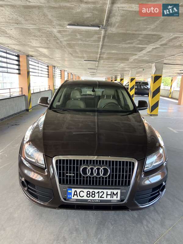 Внедорожник / Кроссовер Audi Q5 2011 в Луцке