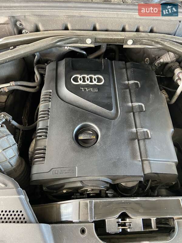 Внедорожник / Кроссовер Audi Q5 2011 в Луцке