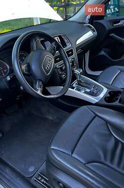 Позашляховик / Кросовер Audi Q5 2015 в 