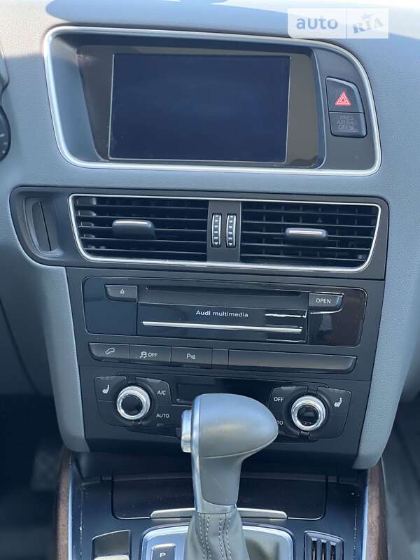 Позашляховик / Кросовер Audi Q5 2015 в Дніпрі