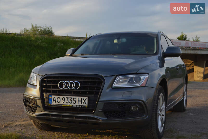 Внедорожник / Кроссовер Audi Q5 2012 в Ужгороде