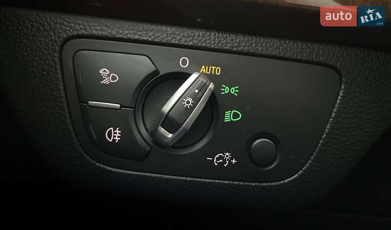 Позашляховик / Кросовер Audi Q5 2019 в Ужгороді