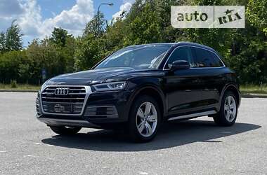 Позашляховик / Кросовер Audi Q5 2018 в Львові