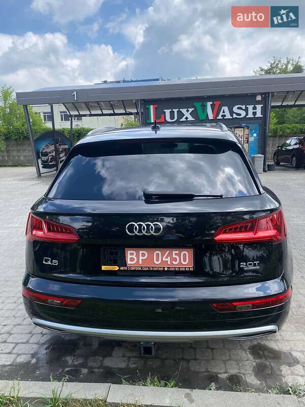 Внедорожник / Кроссовер Audi Q5 2018 в Львове