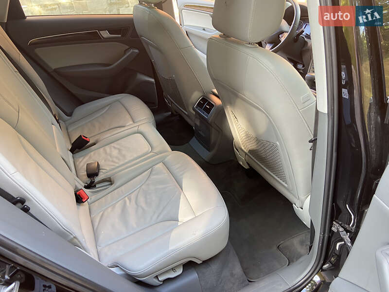 Внедорожник / Кроссовер Audi Q5 2013 в Львове