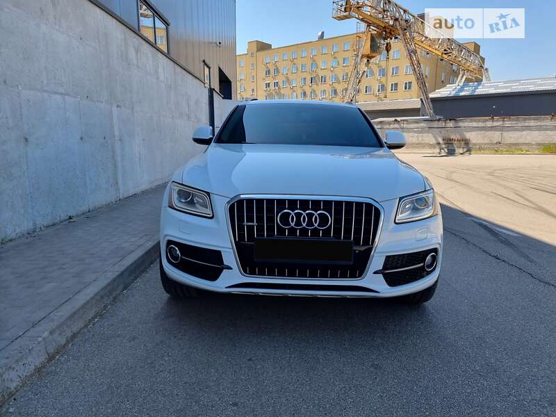 Внедорожник / Кроссовер Audi Q5 2015 в Киеве