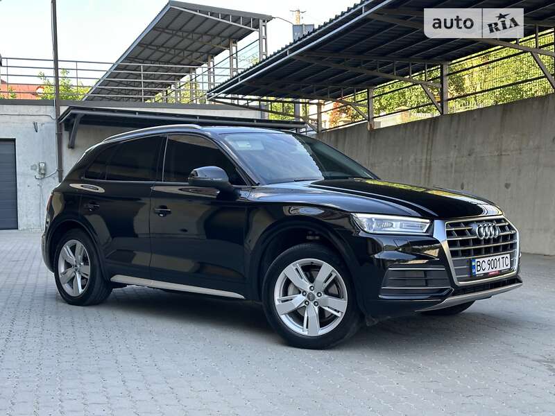 Позашляховик / Кросовер Audi Q5 2017 в Дрогобичі