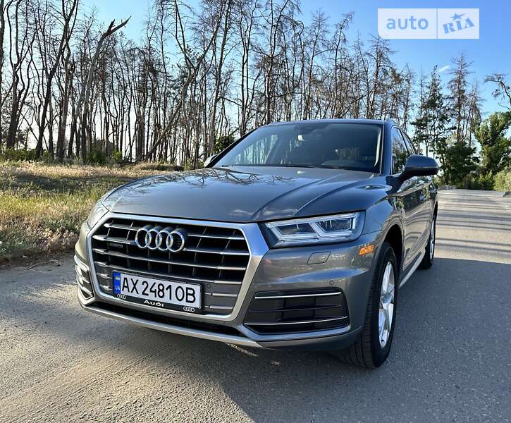 Позашляховик / Кросовер Audi Q5 2017 в Харкові