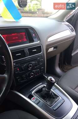 Внедорожник / Кроссовер Audi Q5 2011 в 