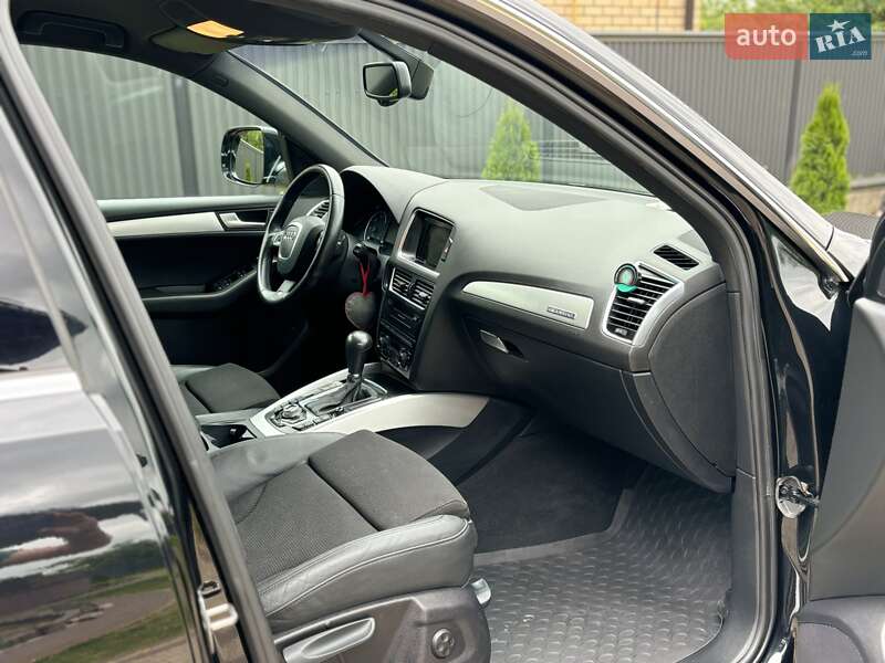 Внедорожник / Кроссовер Audi Q5 2010 в Ковеле