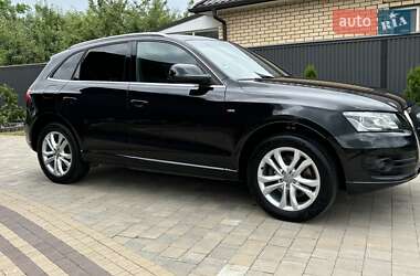 Внедорожник / Кроссовер Audi Q5 2010 в 