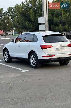Внедорожник / Кроссовер Audi Q5 2015 в 