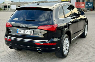 Внедорожник / Кроссовер Audi Q5 2015 в 