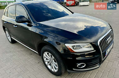 Внедорожник / Кроссовер Audi Q5 2015 в 
