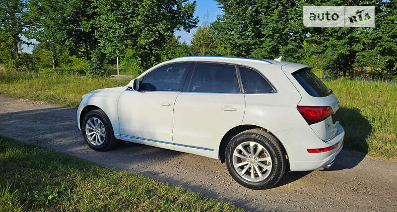 Внедорожник / Кроссовер Audi Q5 2014 в Львове