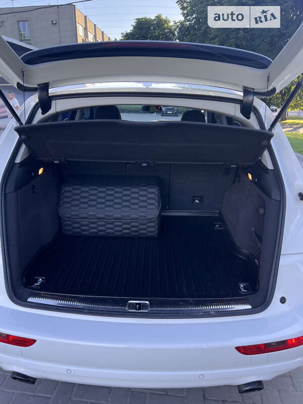 Внедорожник / Кроссовер Audi Q5 2013 в Львове