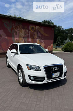 Внедорожник / Кроссовер Audi Q5 2011 в Каменском