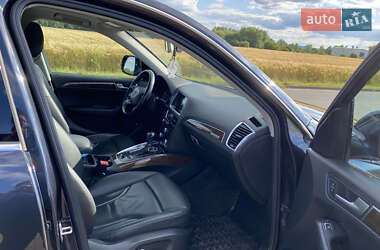 Внедорожник / Кроссовер Audi Q5 2015 в 