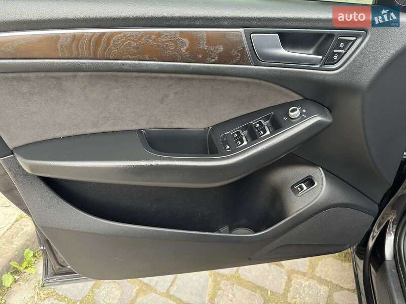 Внедорожник / Кроссовер Audi Q5 2016 в Каменец-Подольском