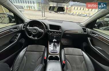 Позашляховик / Кросовер Audi Q5 2016 в 