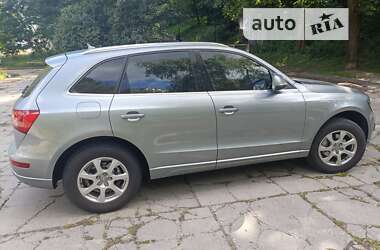 Позашляховик / Кросовер Audi Q5 2011 в Києві