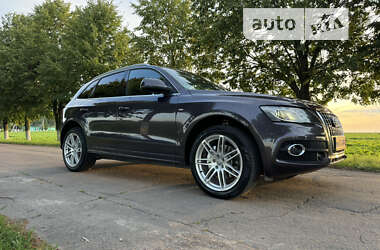 Внедорожник / Кроссовер Audi Q5 2011 в 