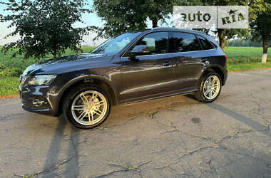 Внедорожник / Кроссовер Audi Q5 2011 в 