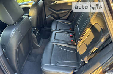 Внедорожник / Кроссовер Audi Q5 2011 в 