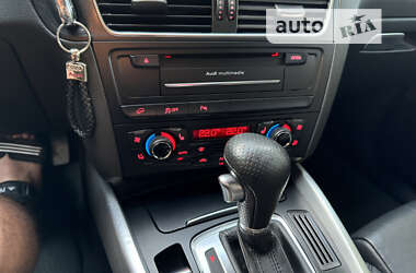 Внедорожник / Кроссовер Audi Q5 2011 в 