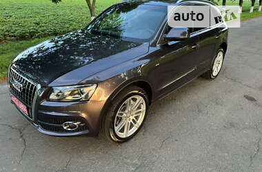 Внедорожник / Кроссовер Audi Q5 2011 в 