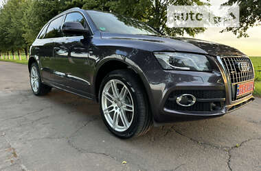 Внедорожник / Кроссовер Audi Q5 2011 в 