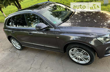 Внедорожник / Кроссовер Audi Q5 2011 в 