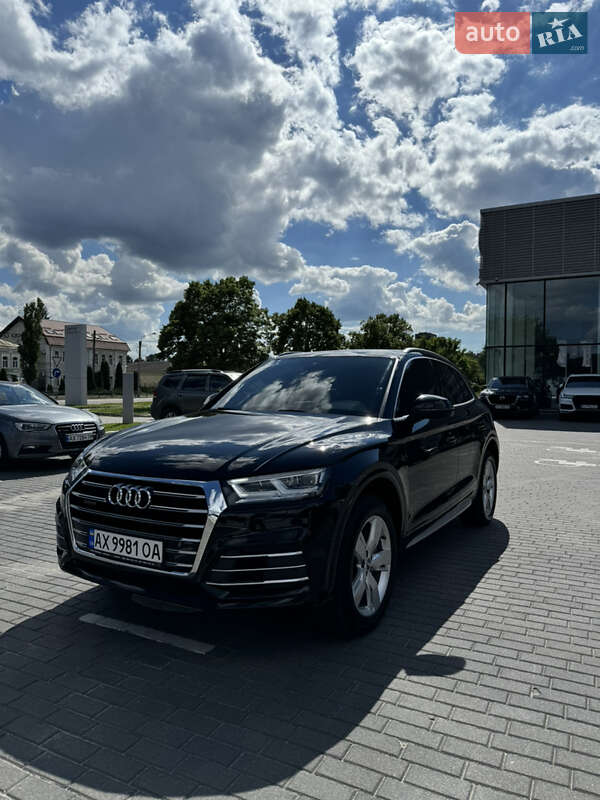 Внедорожник / Кроссовер Audi Q5 2018 в Харькове