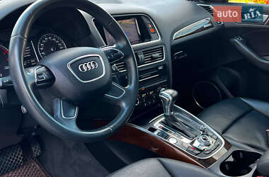 Внедорожник / Кроссовер Audi Q5 2016 в 