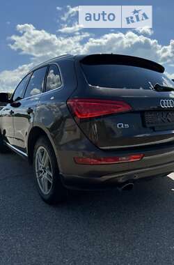 Позашляховик / Кросовер Audi Q5 2013 в Дніпрі