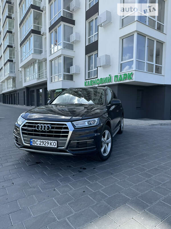 Внедорожник / Кроссовер Audi Q5 2017 в Трускавце