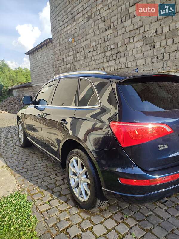 Внедорожник / Кроссовер Audi Q5 2010 в Ужгороде фото 2 Внедорожник / Кроссовер Audi Q5 2010 в Ужгороде
