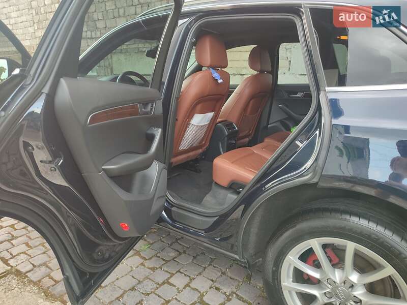 Внедорожник / Кроссовер Audi Q5 2010 в Ужгороде фото 30 Внедорожник / Кроссовер Audi Q5 2010 в Ужгороде