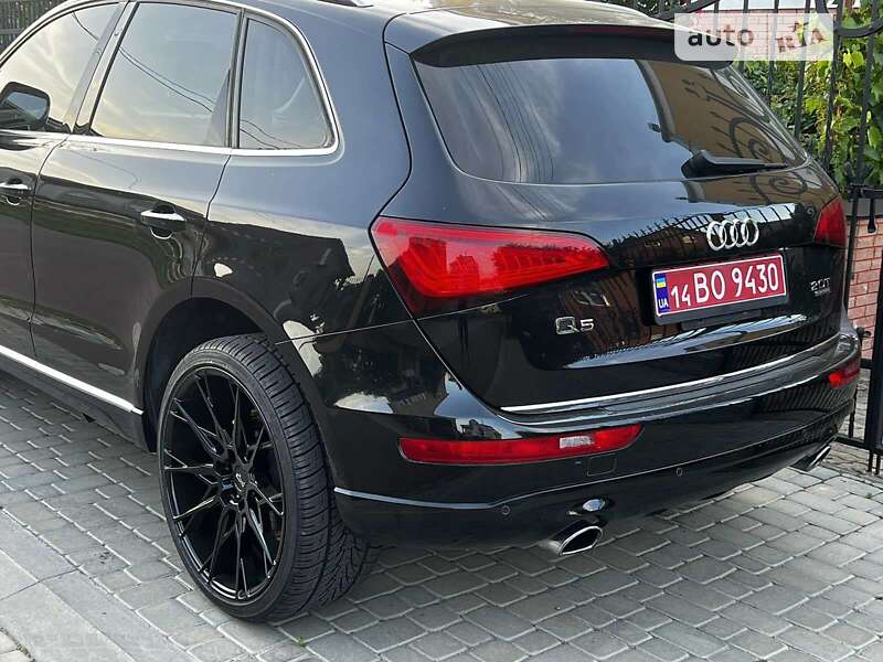 Позашляховик / Кросовер Audi Q5 2016 в Луцьку