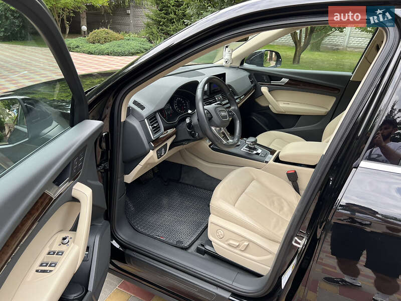 Внедорожник / Кроссовер Audi Q5 2018 в Виннице