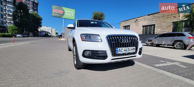 Позашляховик / Кросовер Audi Q5 2015 в Києві