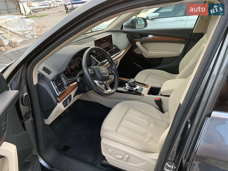 Внедорожник / Кроссовер Audi Q5 2022 в Одессе