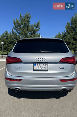 Внедорожник / Кроссовер Audi Q5 2015 в 