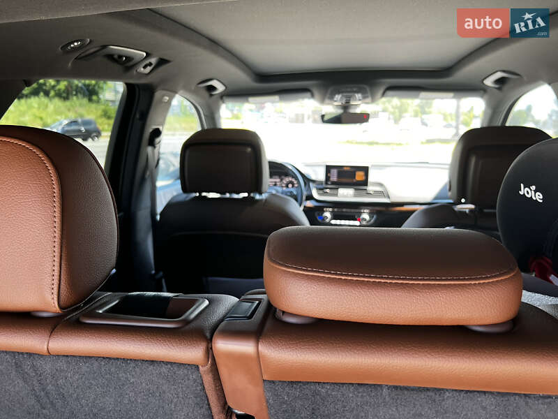 Внедорожник / Кроссовер Audi Q5 2019 в Ивано-Франковске