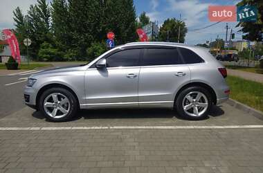 Внедорожник / Кроссовер Audi Q5 2011 в 